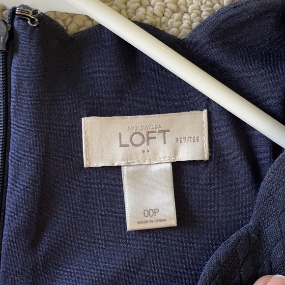 LOFT Dress - Picture 2 of 4